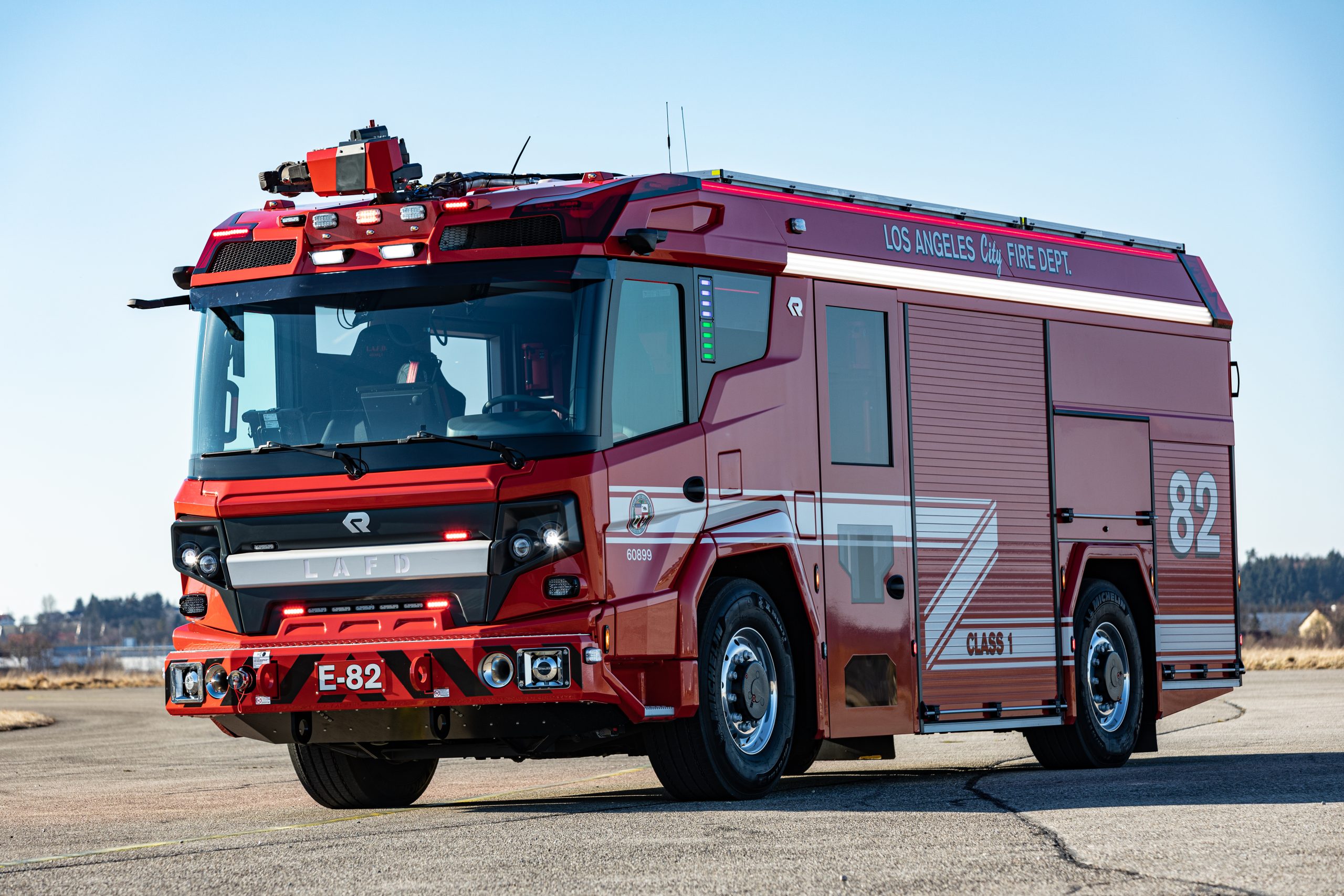 Camion Pompier 120 watts enfant électrique 24 volts